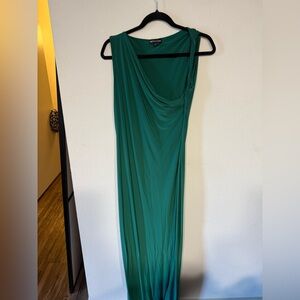 PETITE EMERALD GREEN TWIST SHOULDER SLINKY MAXI DRESS